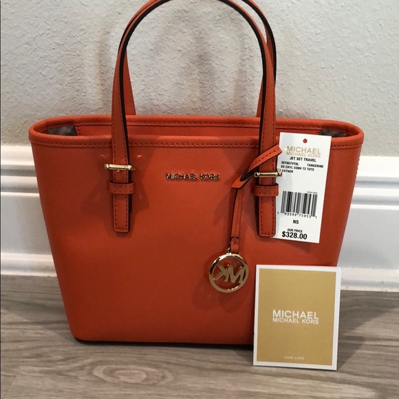 Michael Kors purse - Picture 1 of 6